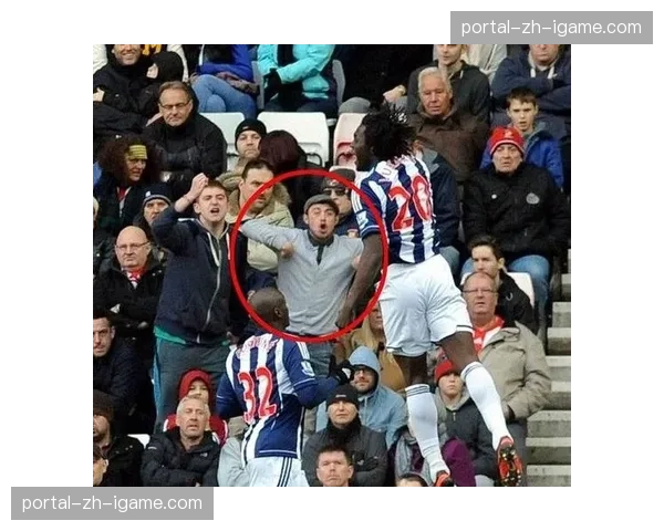 法兰克福警方通报：逮捕三名在球场附近涉嫌种族歧视攻击的客队球迷