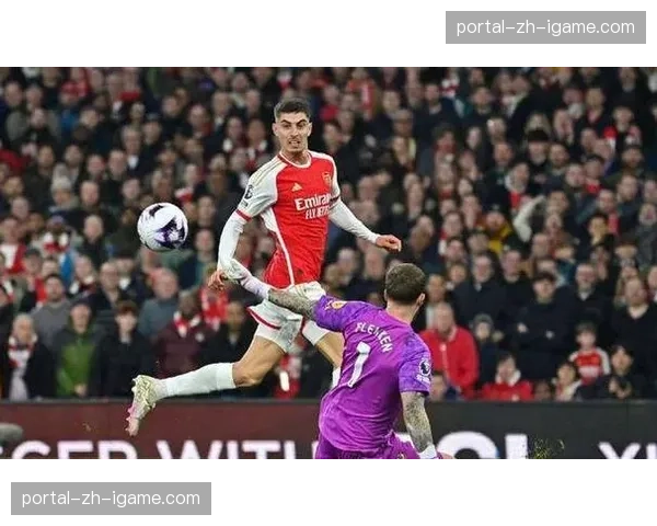 孔德定位球头球破门瞬间，法国后卫成多面手武器